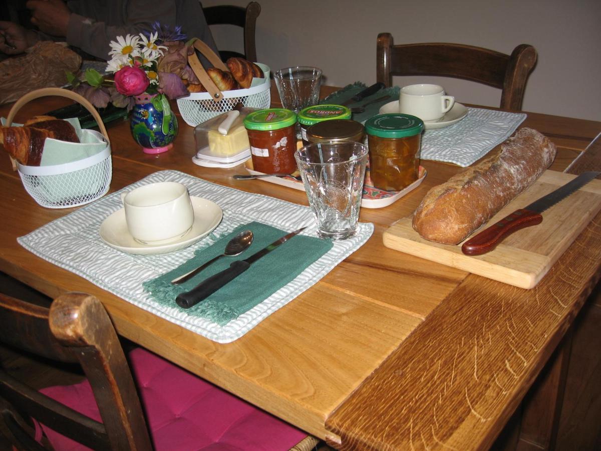 Les Granges De Cassard Bed & Breakfast Anglars Bagian luar foto